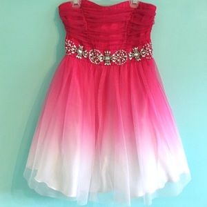 DONATING TODAY-Strapless Prom Dress